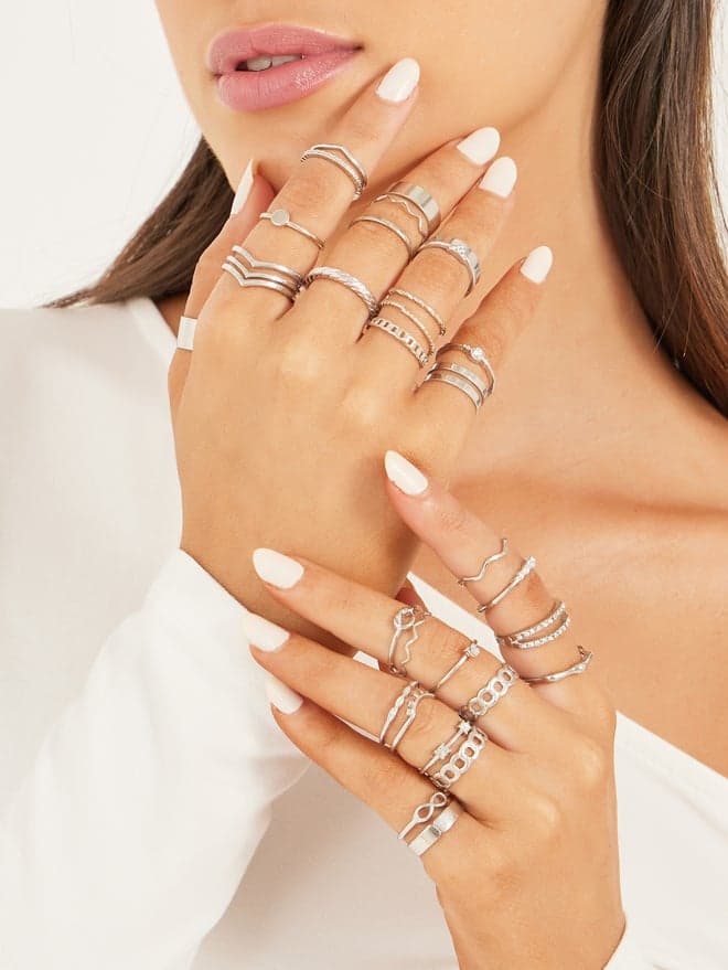 Styli Chic Ensemble: Casual Ring Set for Women - Image 1