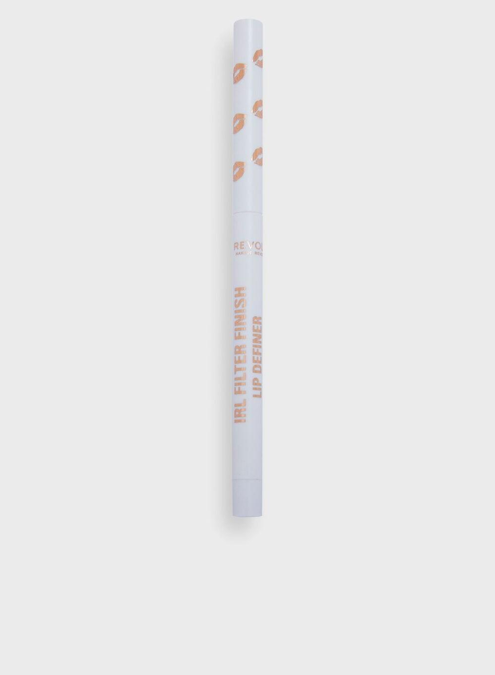 Revolution IRL Clear Cup Lip Definer for Flawless Finish - Image 1