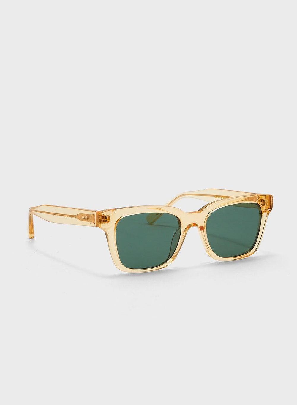 MESSYWEEKEND Dean Shape Sunglasses - Elegant UV Protection - Image 1