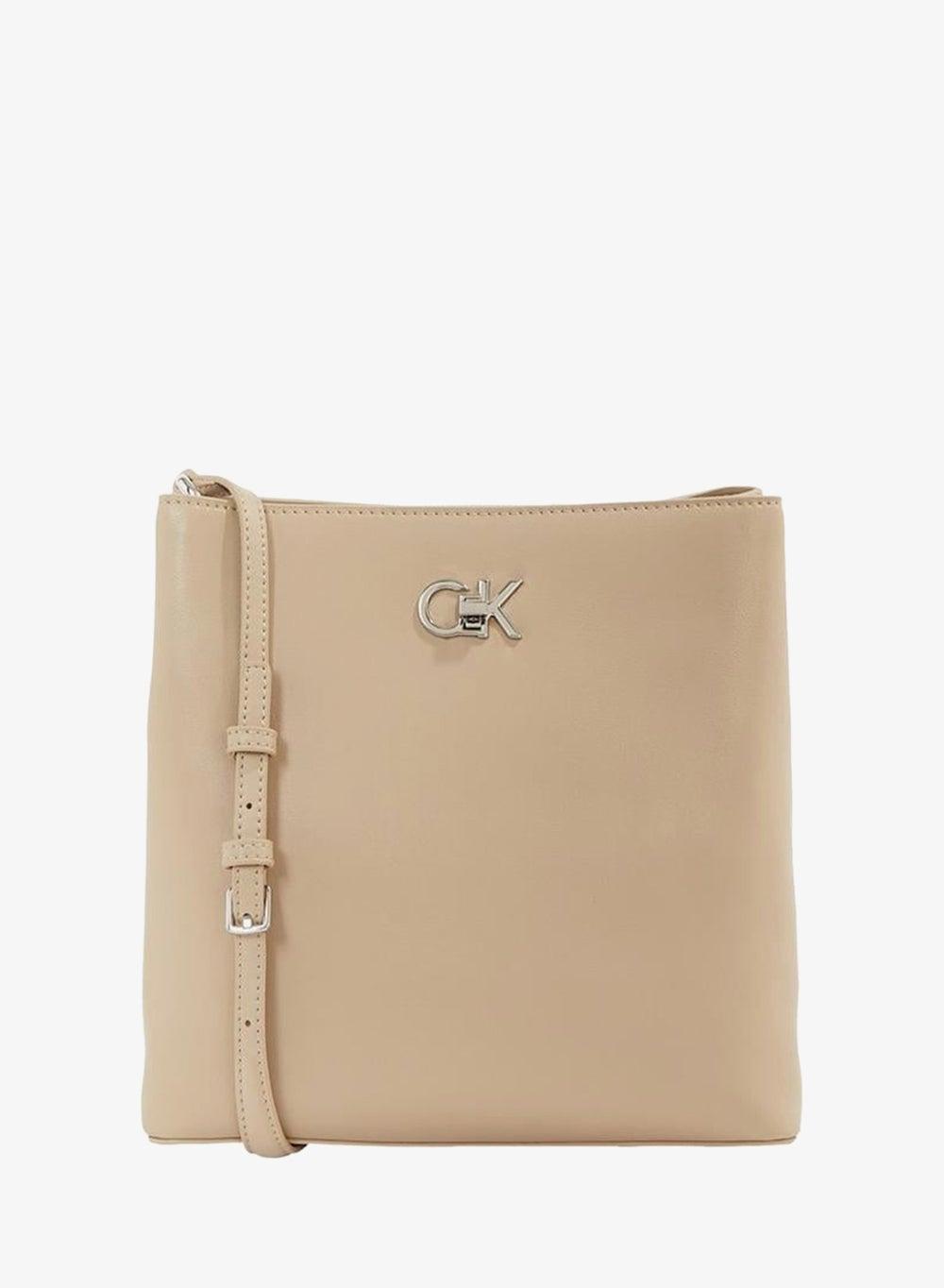 CALVIN KLEIN Elegant Black Bucket Bag for Women - Image 1