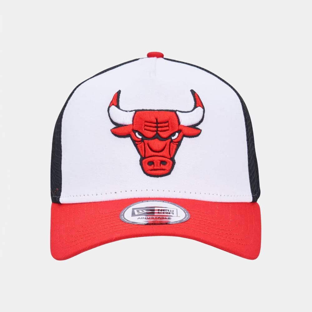 NEW ERA Chicago Bulls NBA Trucker Cap for Men - Image 1