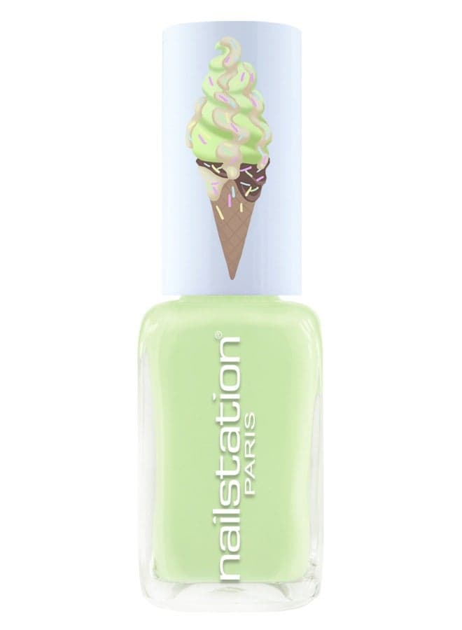 Glossy Pistacchio Nail Polish – Vibrant & Long-Lasting - Image 1
