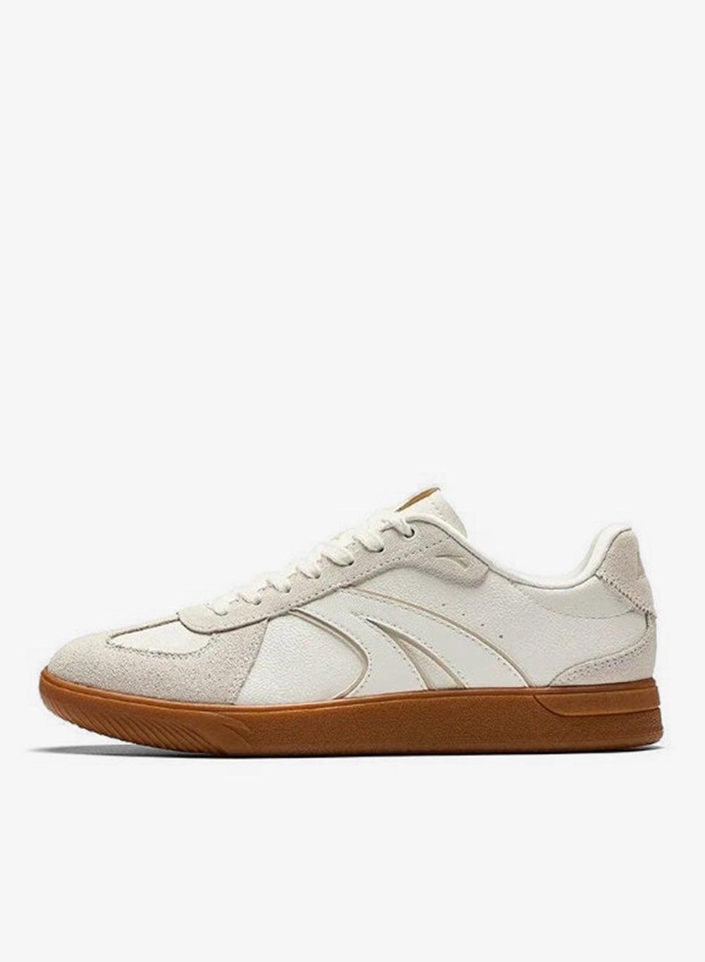 TT Berlin Classic: Elegant German-Inspired Retro Sneakers - Image 1