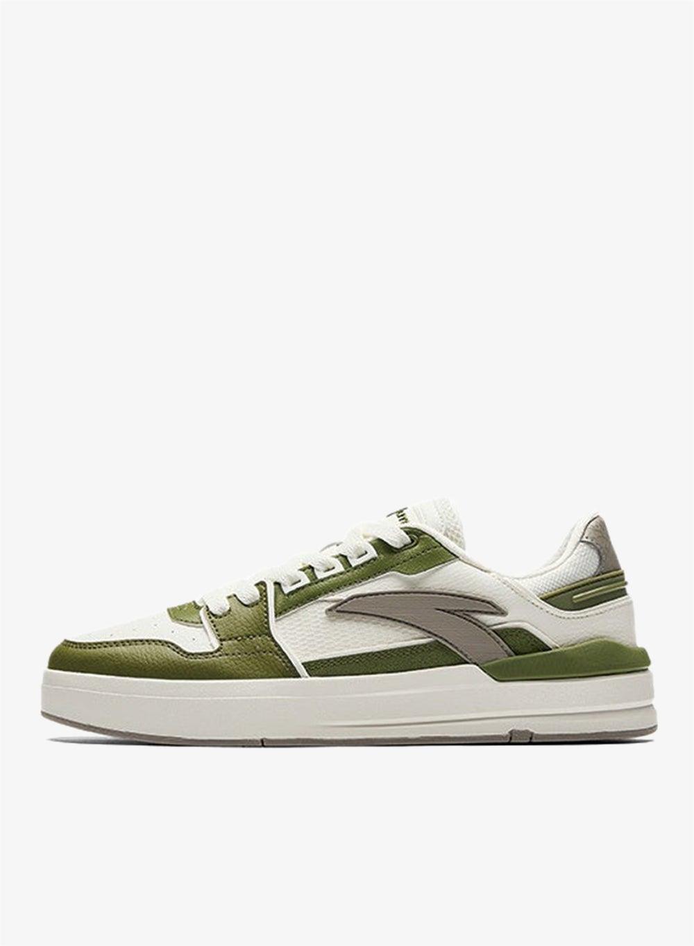 Stree LT Skater Sneakers - Classic Women’s Color-Block Design - Image 1