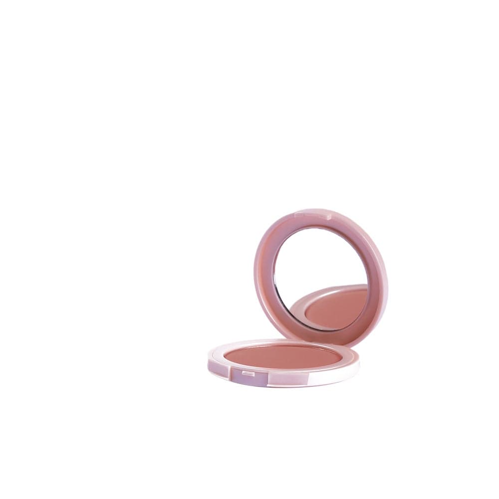 Cheeky Smile Blush No. 111200147 - Radiant Pink Hue - Image 1