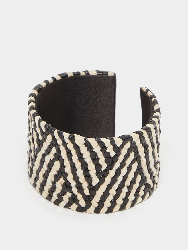 Styli Boho Textured Bracelet – Chic Elegance for Her - Image 1