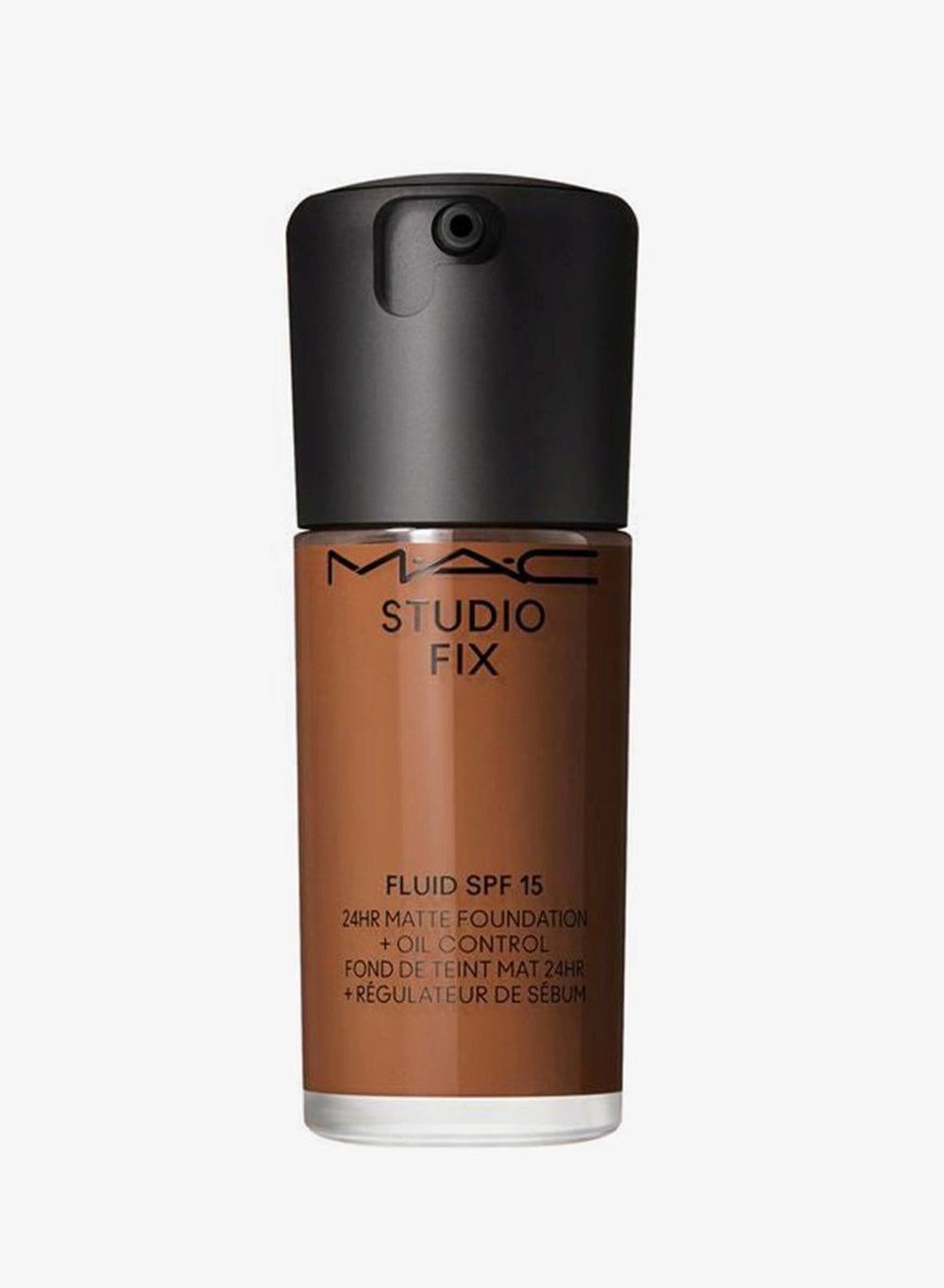Studio Fix 24HR Matte+ Fluid Foundation SPF 15 - NW45 - Image 1