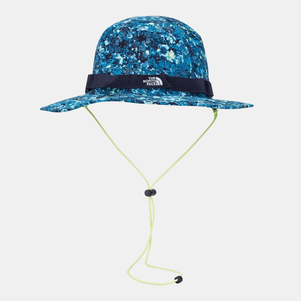 THE NORTH FACE Class V Brimmer: Elegance Meets Utility - Image 1
