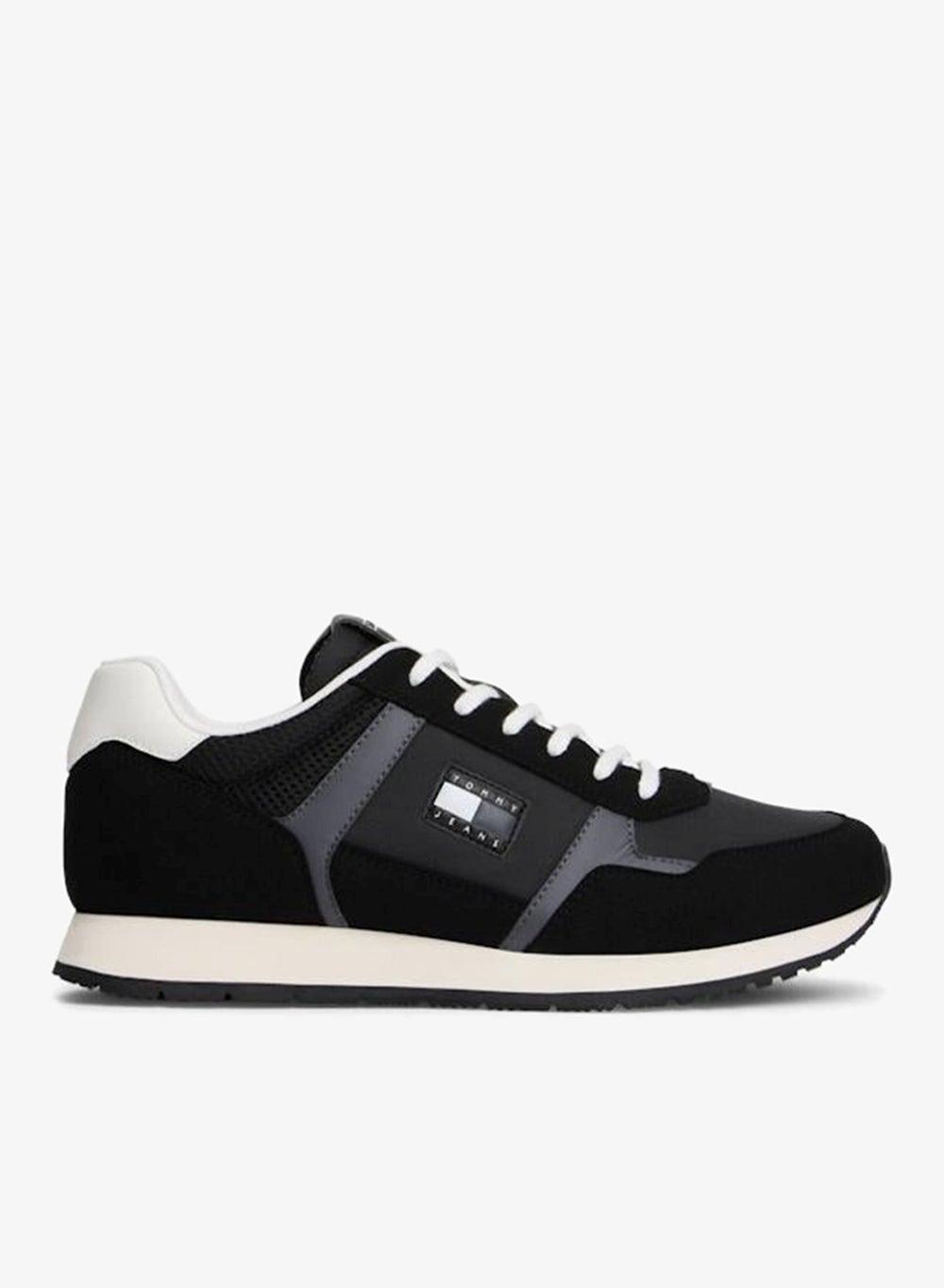 Em0Em01617Bds Premium Black Low Top Sneakers for Men - Image 1