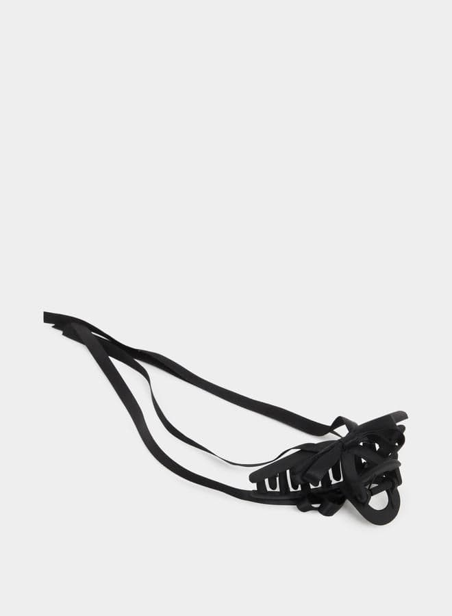 Styli Ribbon Hair Claw: Elegance in Black - Image 1