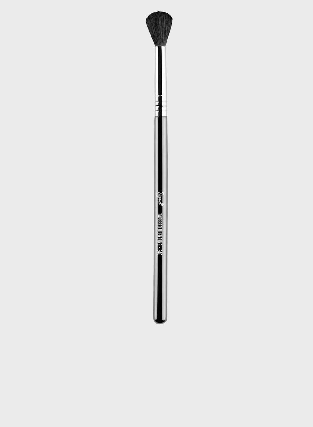 SigmaTech E40 Tapered Precision Blending Brush - Image 1