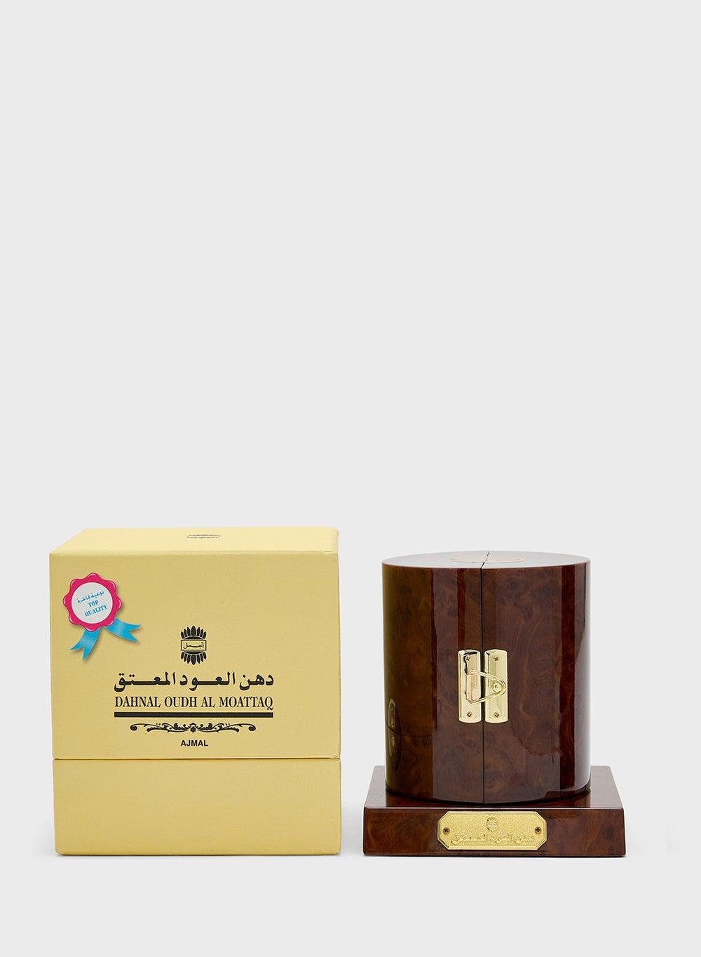 Dhan Al Oudh Moattaq - Luxurious Crystal-Bottled Perfume - Image 1