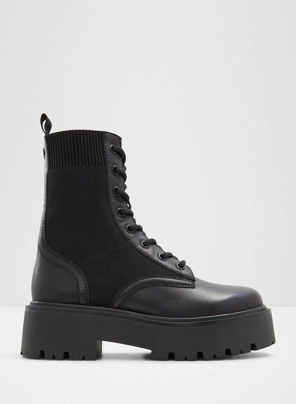 Talaleryknit001 Luxurious Black Leather Ankle Boots - Image 1