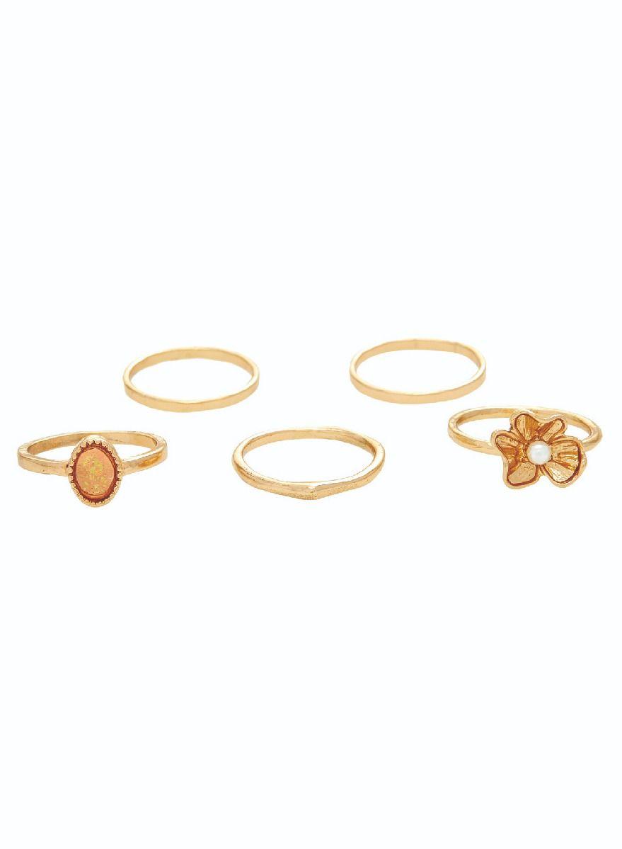AMICA Elegance Collection: Set of 5 Assorted Rings - Image 1