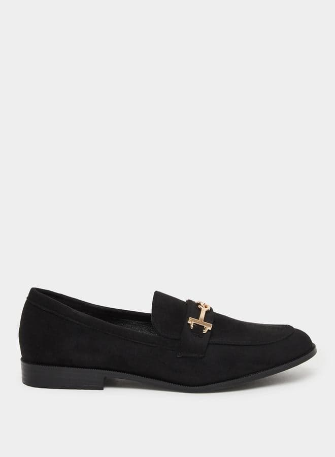 Chic Styli Buckle Accent Round Toe Loafers - Image 1