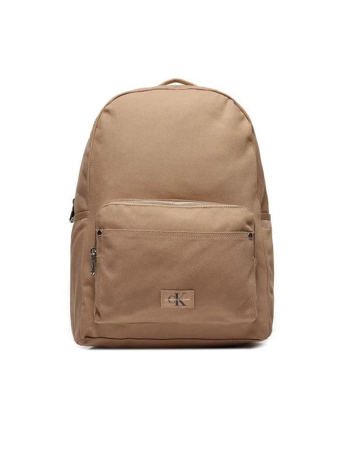 CALVIN KLEIN SAVANAH Essential Center Zip Backpack for Men - Image 1