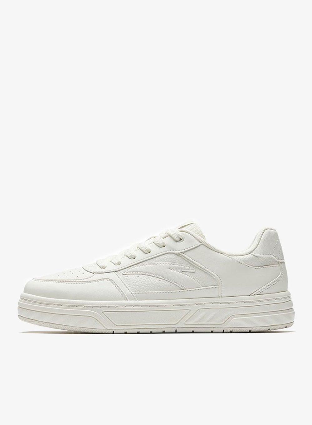 CLASSIC Boards Low-Top Sneakers - Beige Lifestyle Elegance - Image 1
