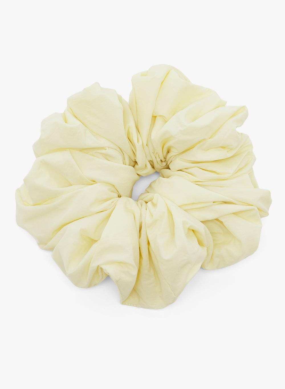 Fq4271 Yellow Pastel Scrunchie for Elegant Hold - Image 1