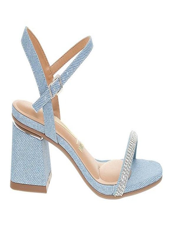 Elegant Sling Back Heeled Sandals for the Modern Woman - Image 1