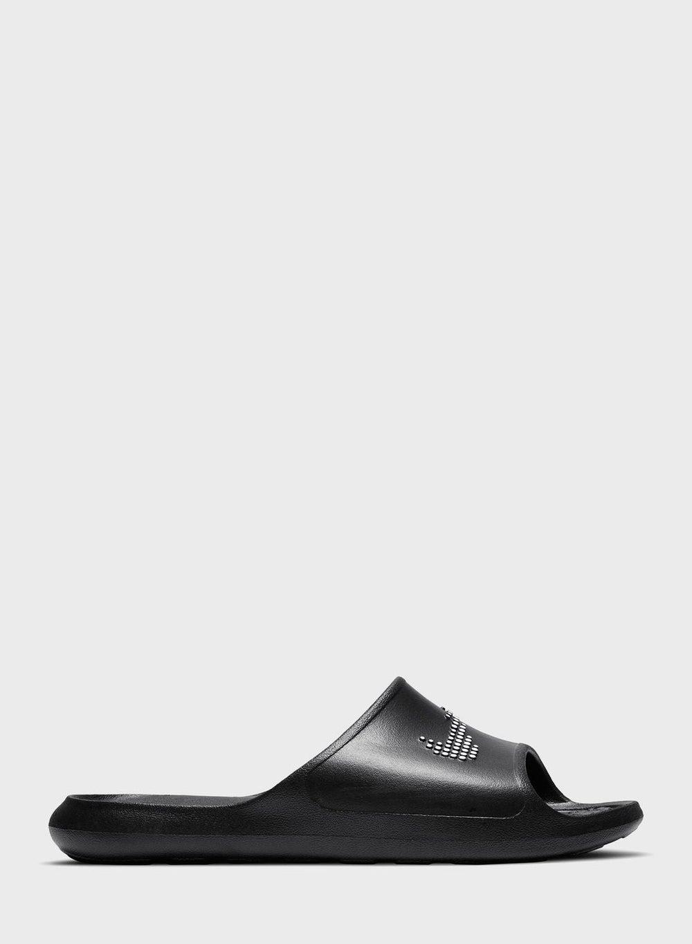 Nike Victori One CZ5478 001: Opulence in Every Step - Image 1