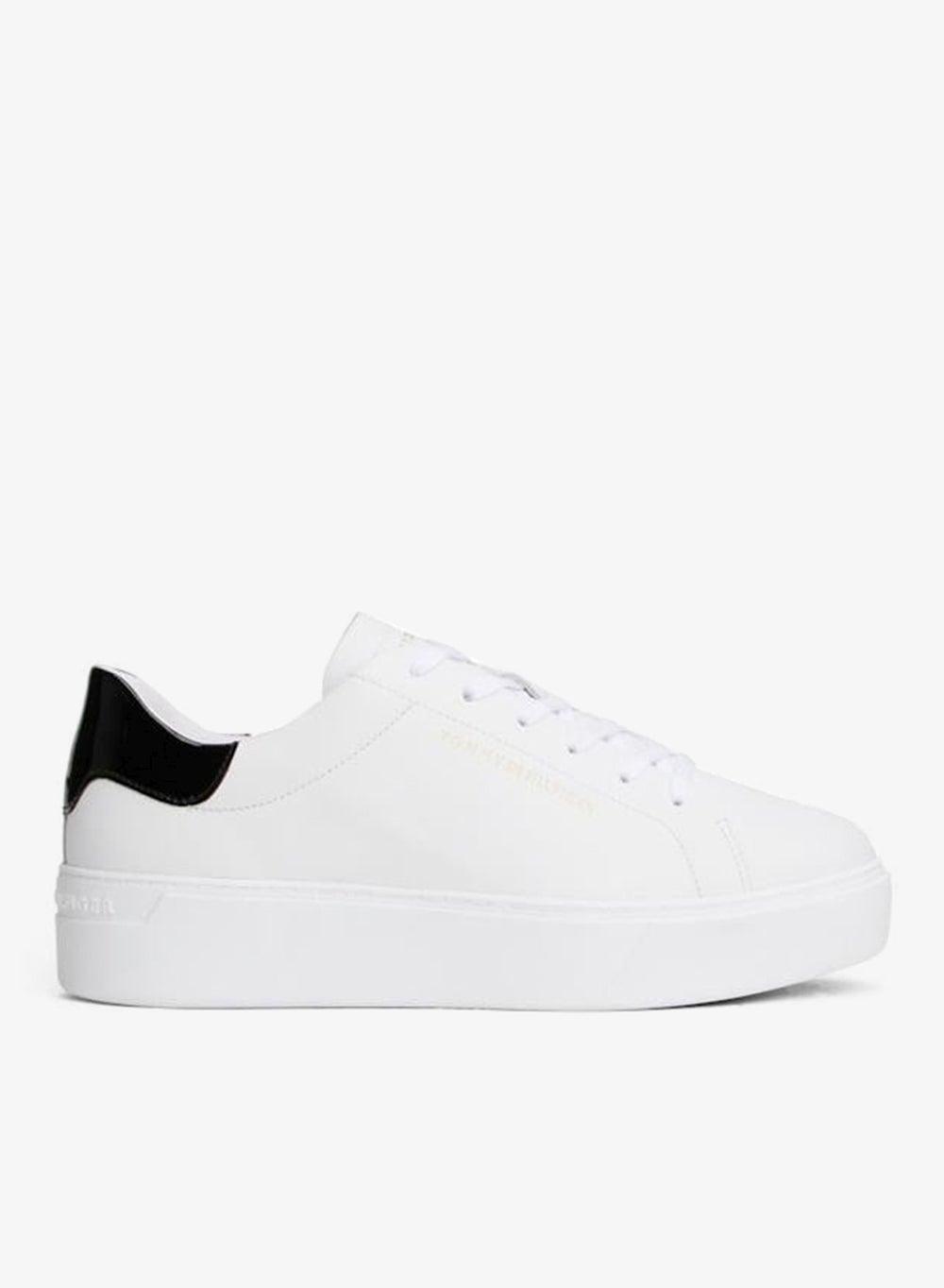 Chic Platform Cupsole Patent FW0FW08681YBS: A Timeless Elegance - Image 1