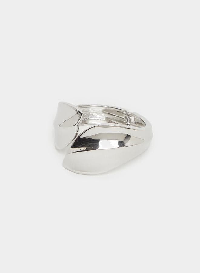 Styli Chic Plain Cuff Bracelet for Women - Image 1