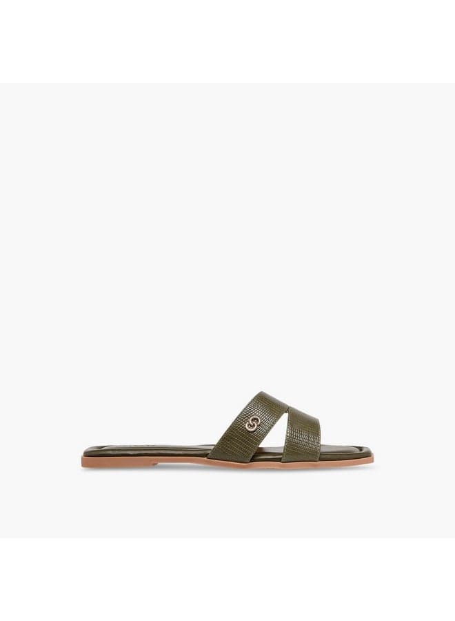 Elegance Awaits: Mw399 34 Textured Women's Green Flat Sandals - Image 1
