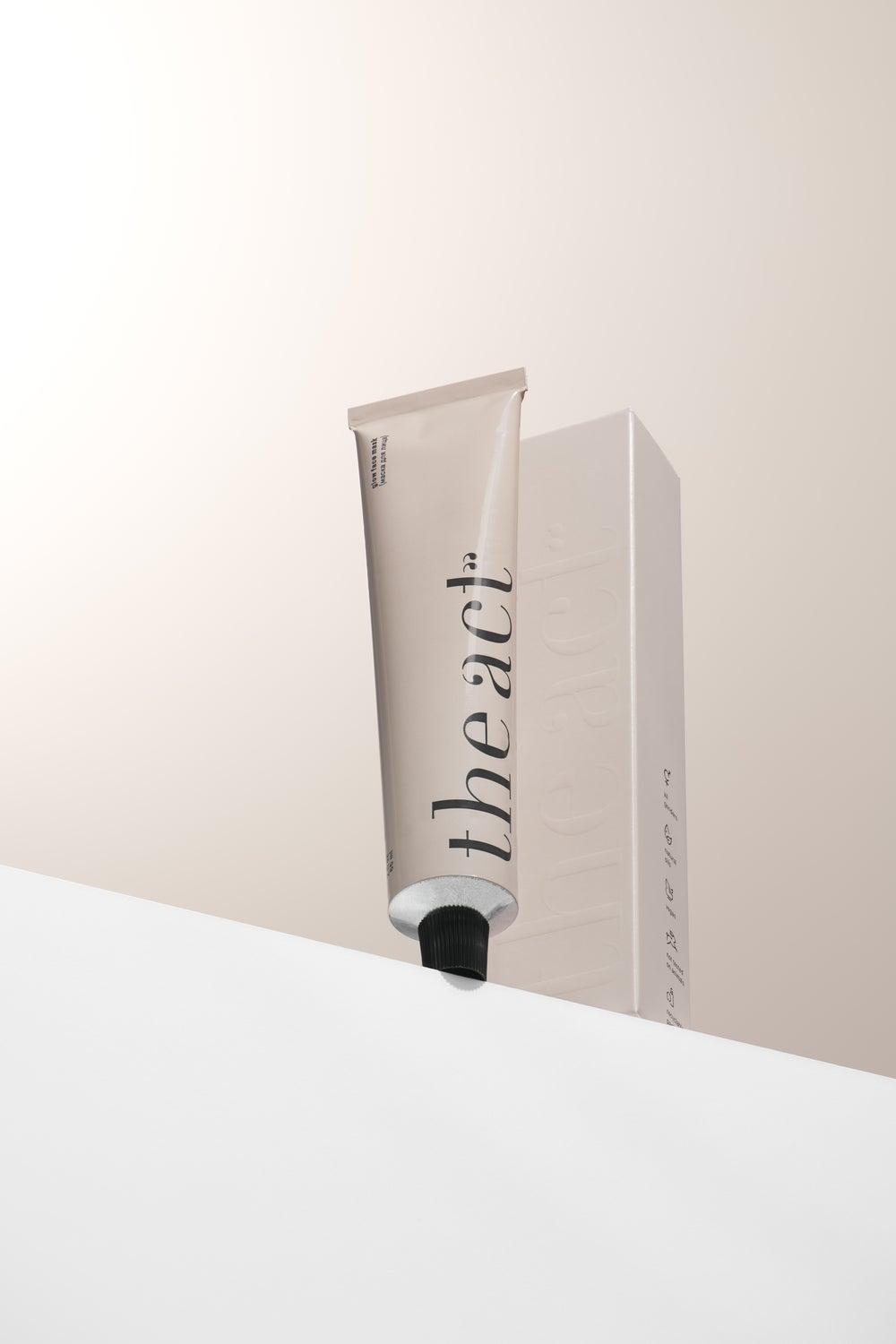 Radiant Glow Kaolin Clay Face Mask 65ml - Image 1