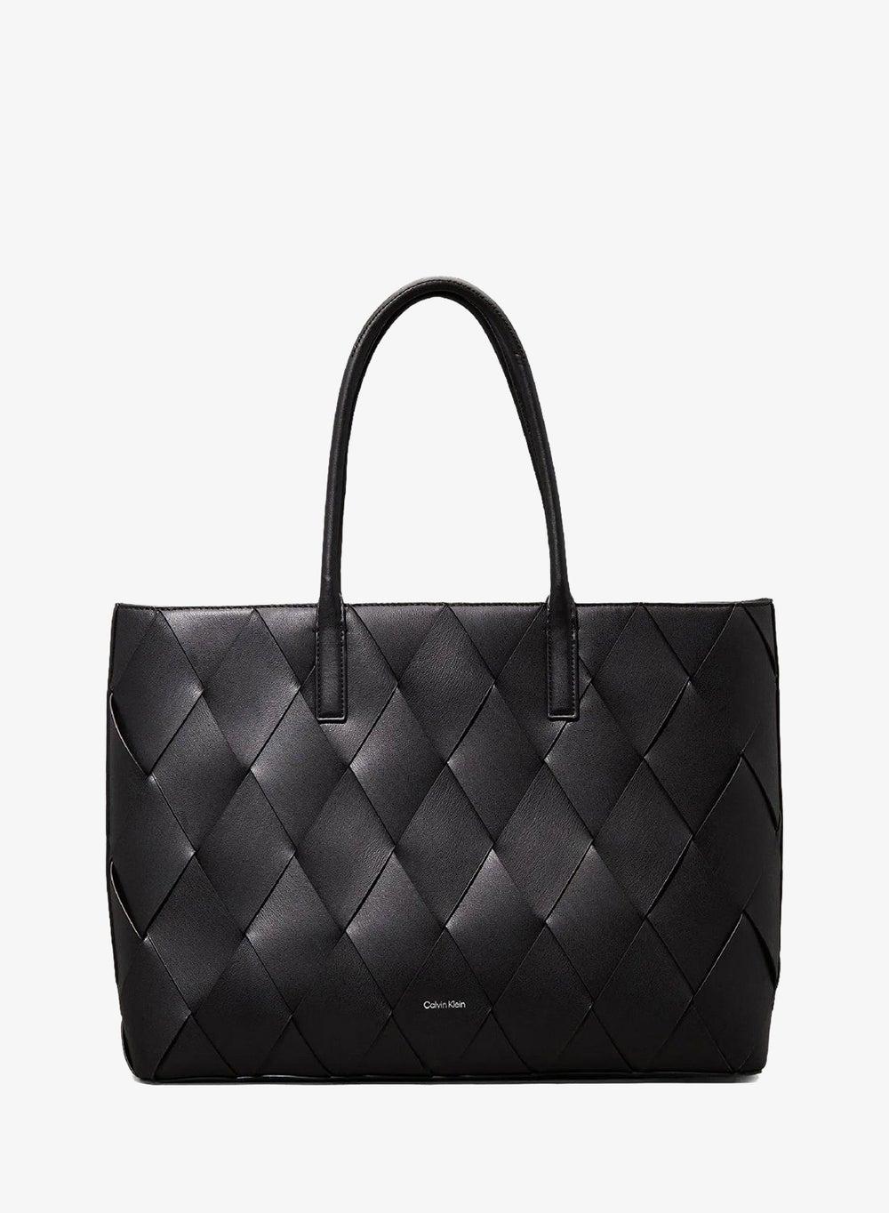 CALVIN KLEIN Signature Medium Shopper for the Modern Woman - Image 1
