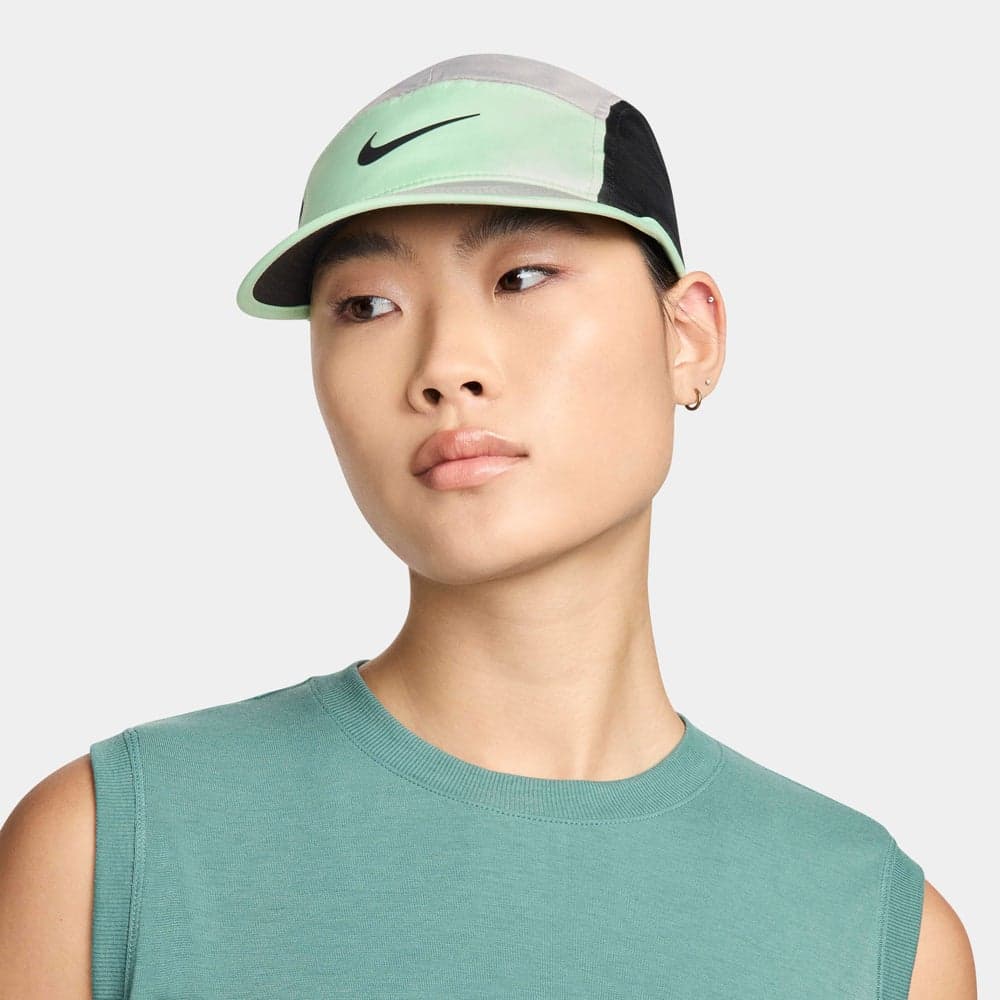 Nike Dri-FIT Fly Swoosh Cap - Versatile Comfort - Image 1