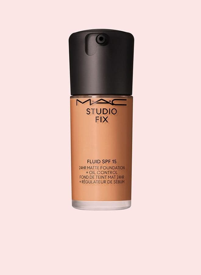 Studio Fix Fluid SPF 15 Foundation NC37 - 24HR Matte Perfection - Image 1