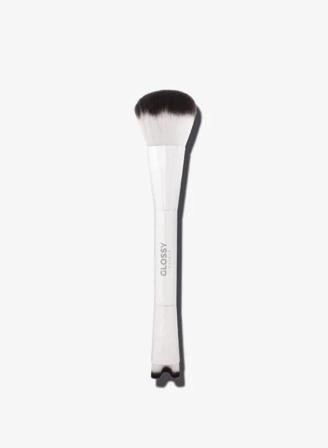 Precision Nose & Contour Brush #504 - Image 1