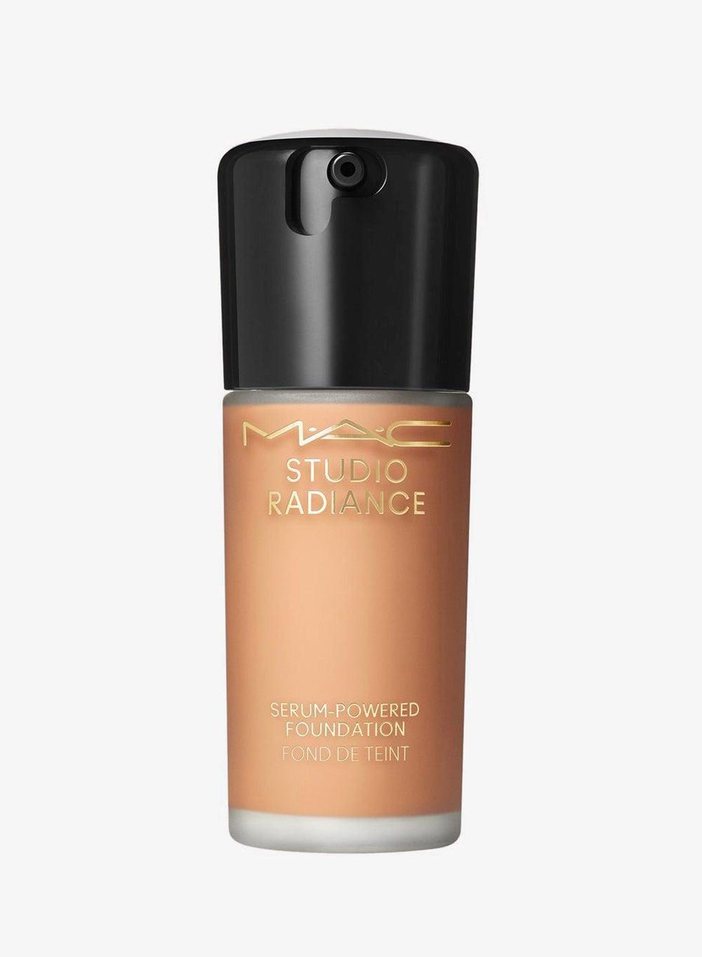 Luminous Silk Foundation NW40 - Serum-Infused Radiance - Image 1