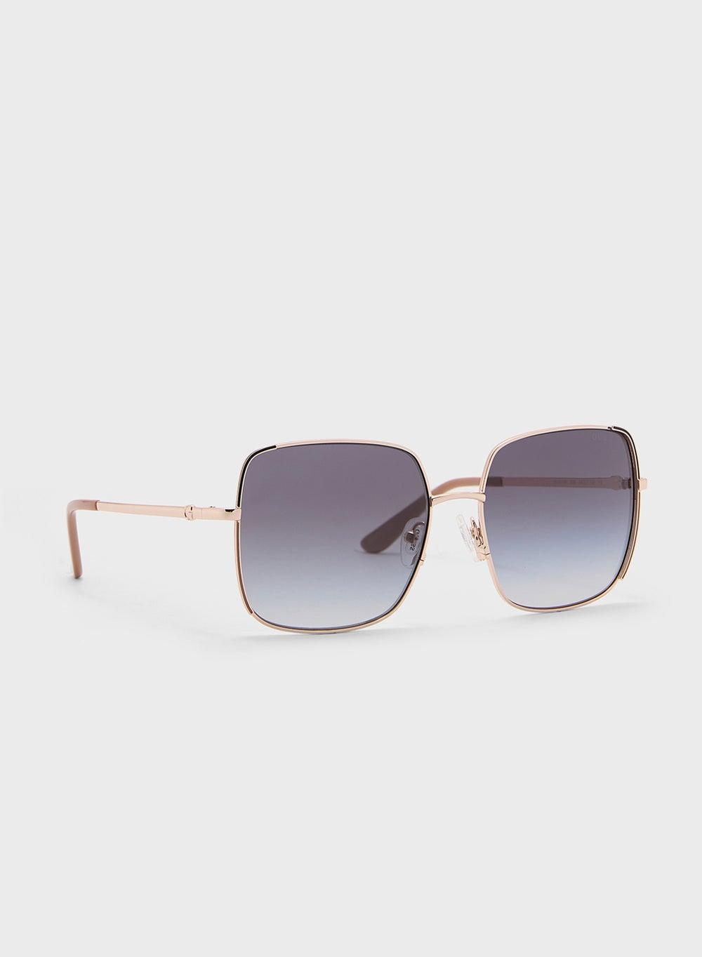 GUESS Chic Oversized Women's Sunglasses - Image 1