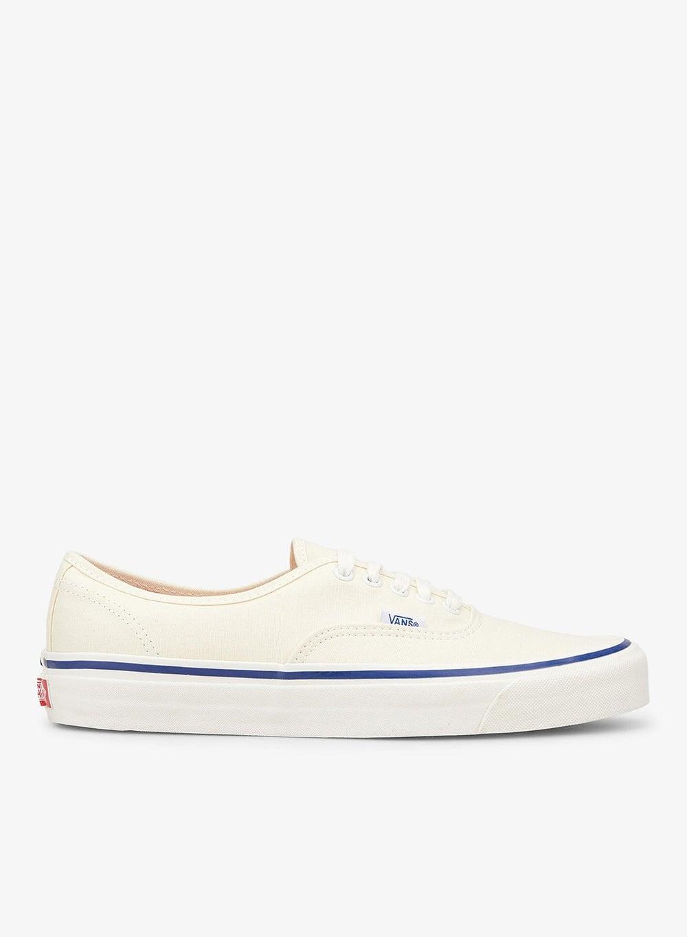 Authentic 44 Deck DX - Timeless Unisex Low-Top Sneakers - Image 1