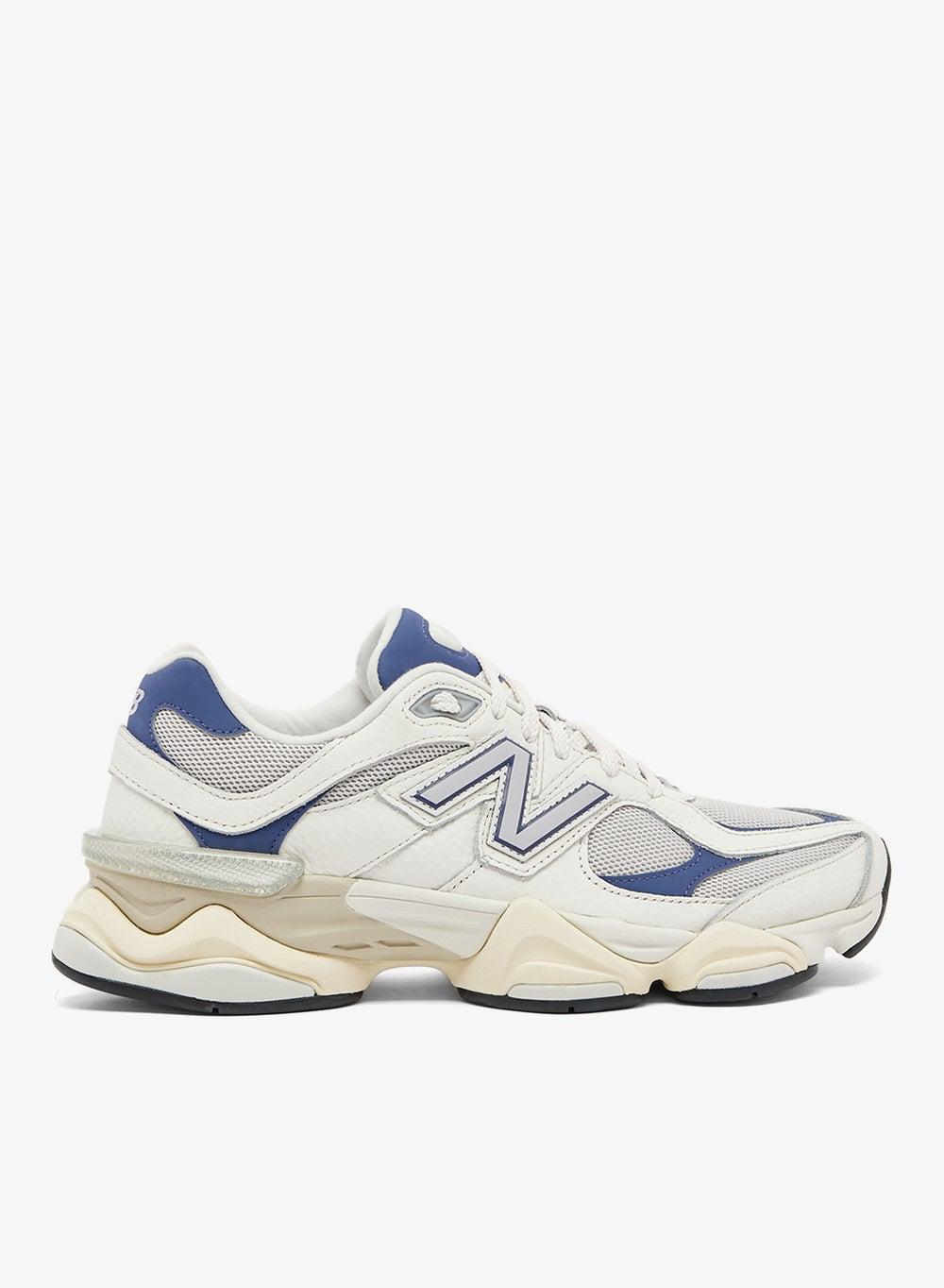 U9060Agbd Sea Salt Low-Top Sneakers - Unisex Elegance - Image 1