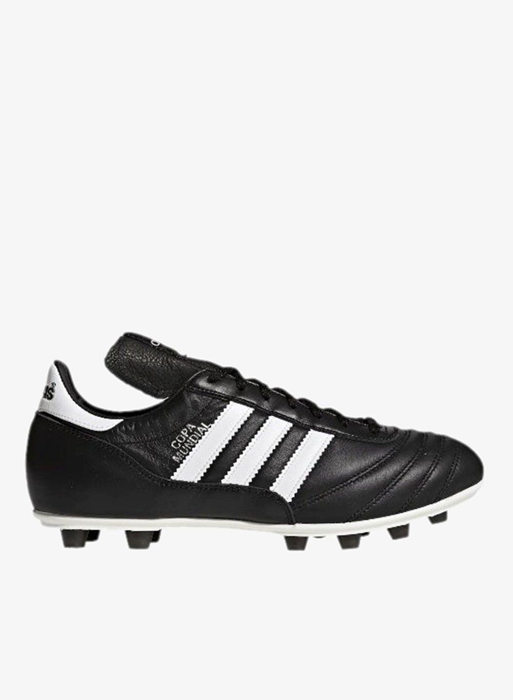 COPA MUNDIAL: Iconic Low Top Football Mastery - Image 1