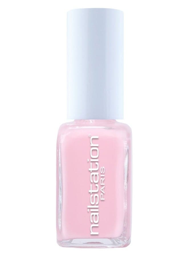Glossy Kiss Me Now Nail Polish – Vibrant and Long-lasting - Image 1