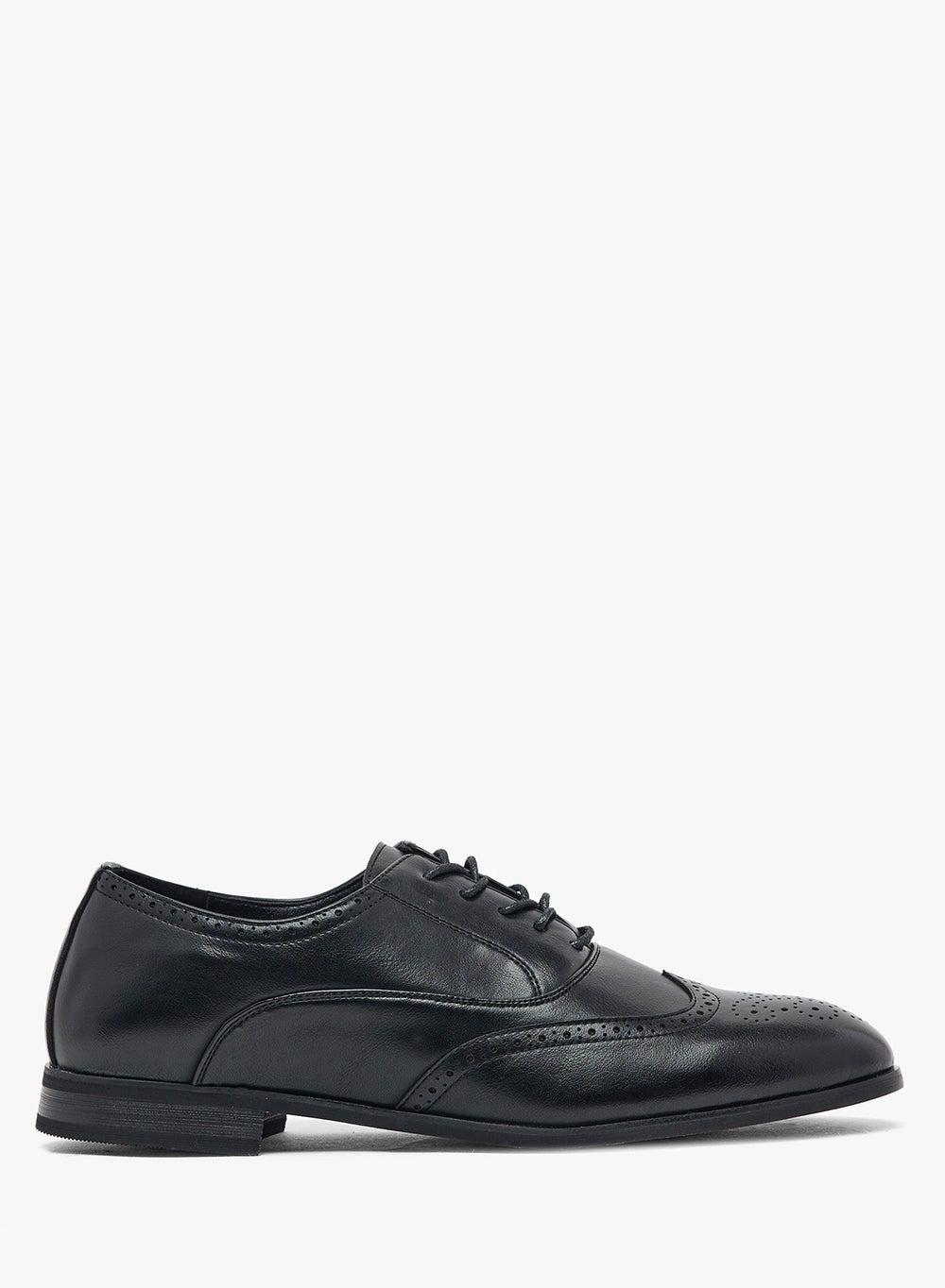 Xts 3 Black Brogue Lace-Ups: Elegance Redefined - Image 1