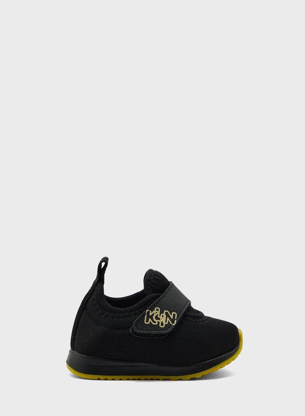 Velcro Low Top Sneakers for Kids: Summer Essential - Image 1