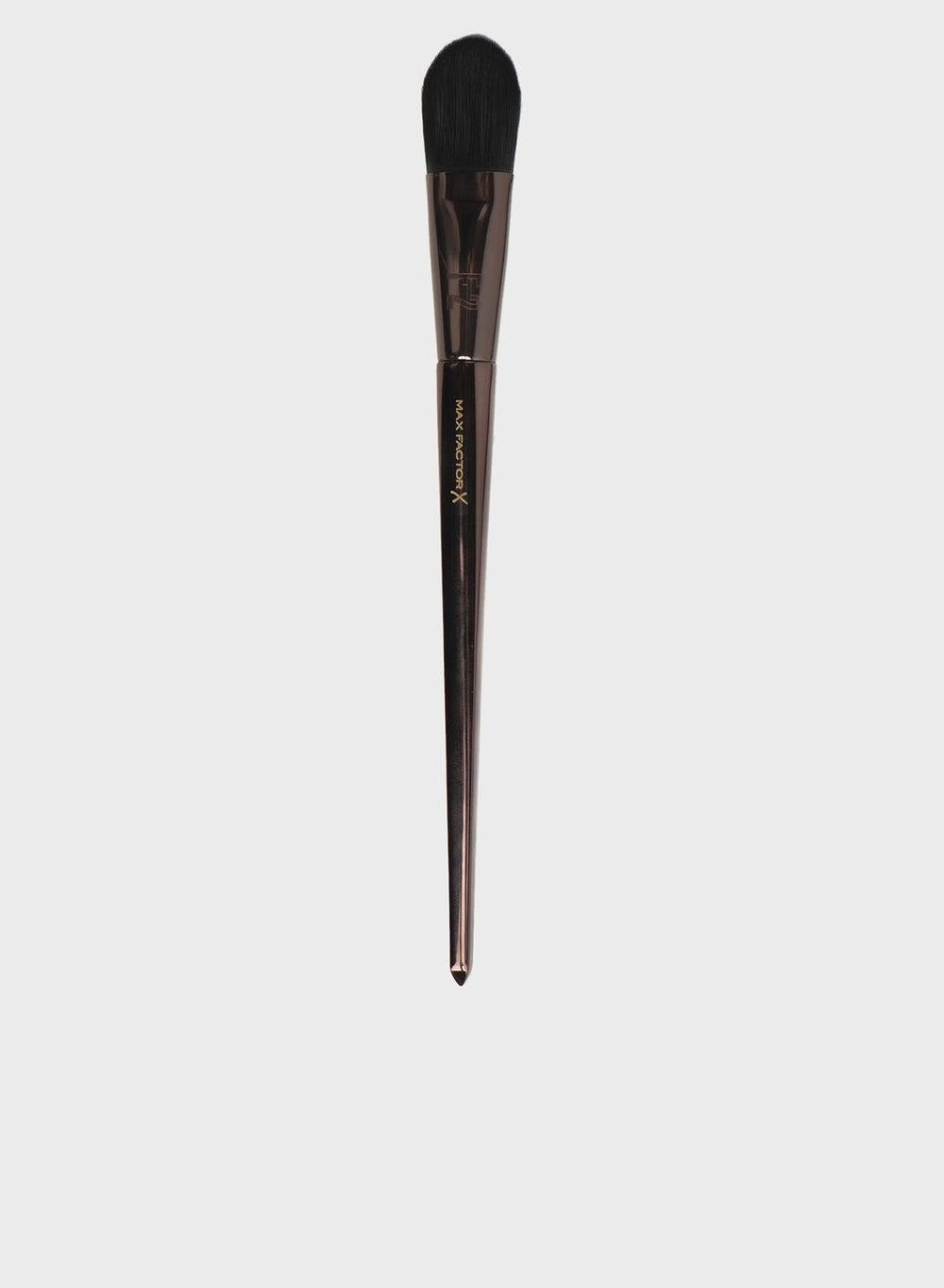 Mashael Ajeel F2 Hybrid Fiber Foundation Brush - Image 1