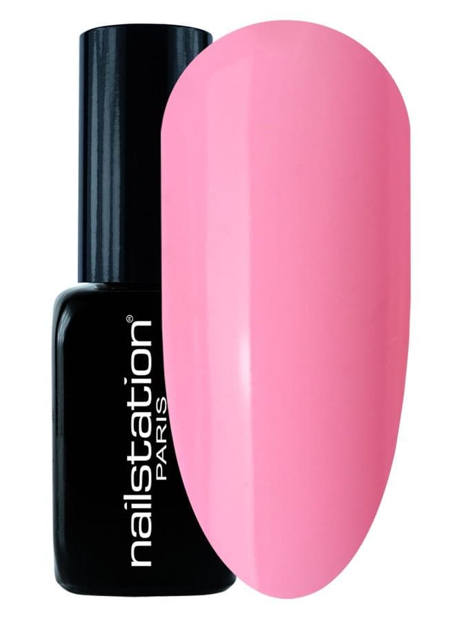Auteuil Gel Polish: Lasting Brilliance and Gloss - Image 1