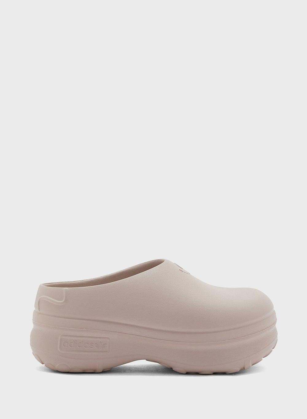 Adifom Stan Mule Ie7052 - Chic Reinvention of Iconic Comfort - Image 1