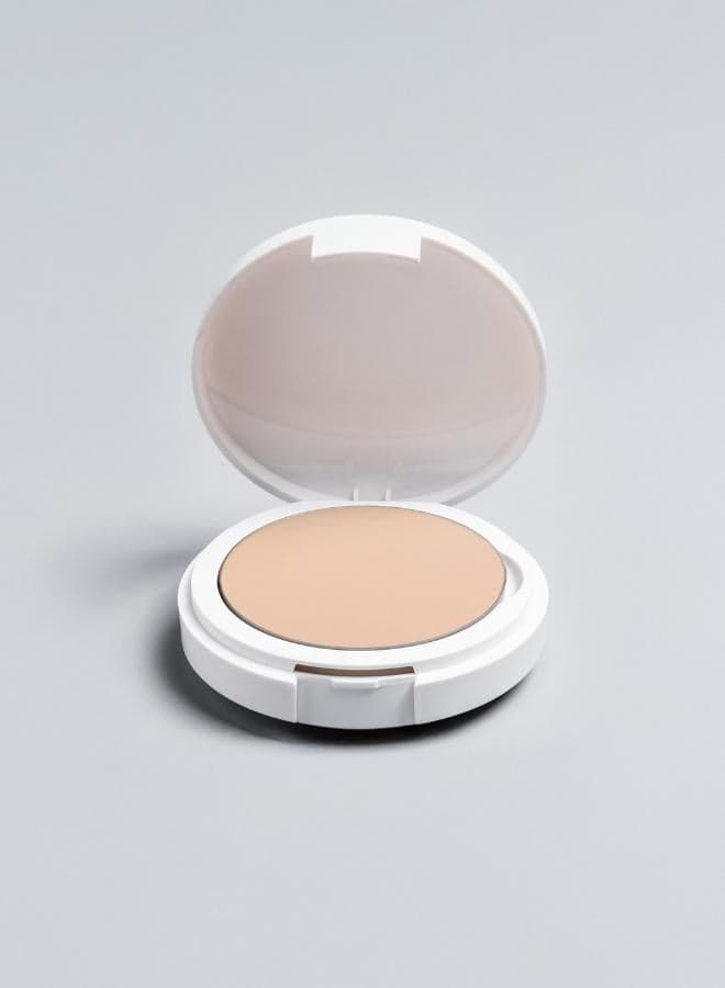 All Day Perfection Organic Pressed Foundation - Image 1