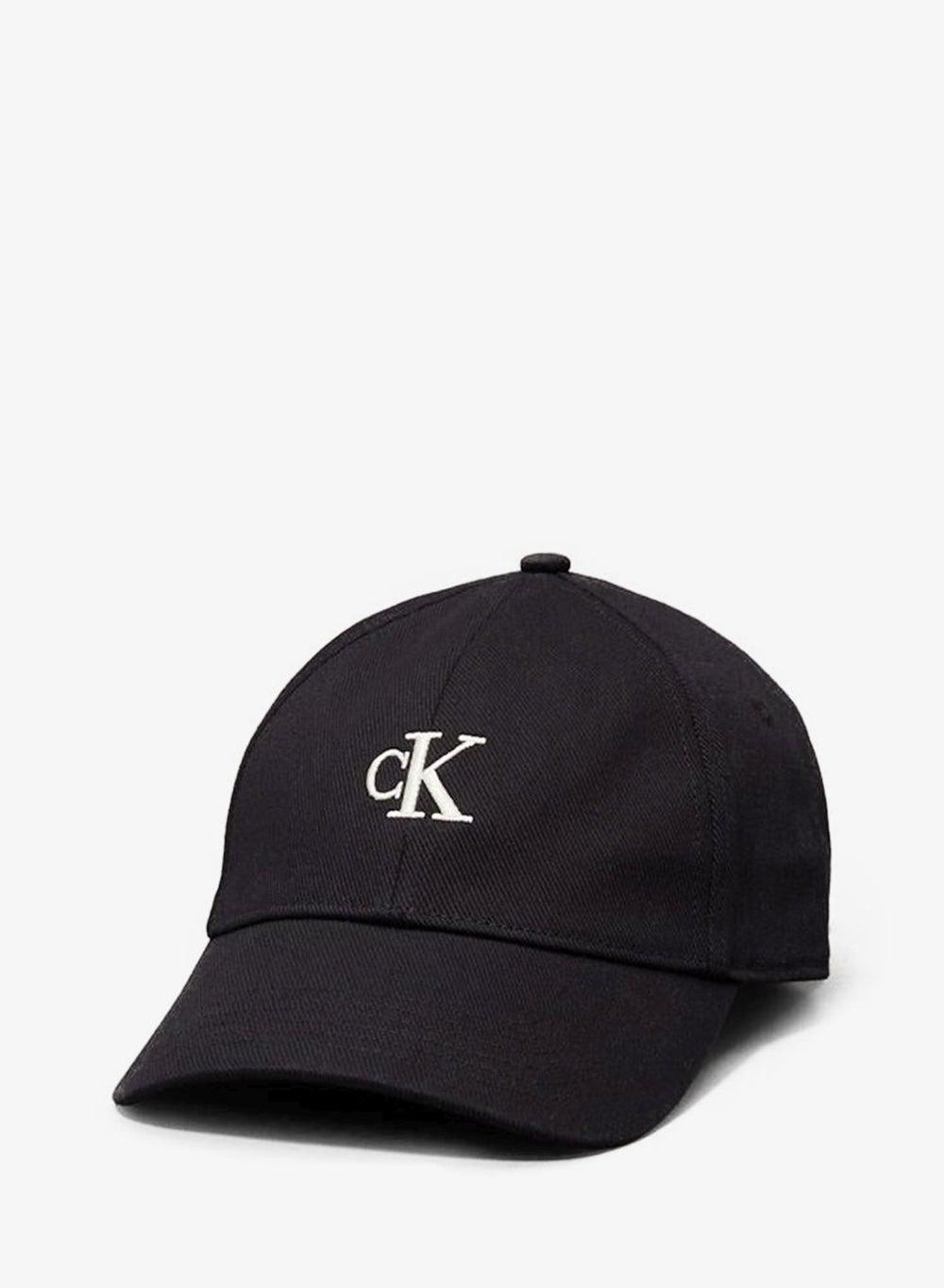 Calvin Klein Jeans Women's Curved Peak Logo Cap - Image 1