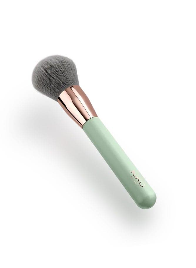 Kiko Kind FACE POWDER BRUSH - 01: Flawless Skin Artistry - Image 1