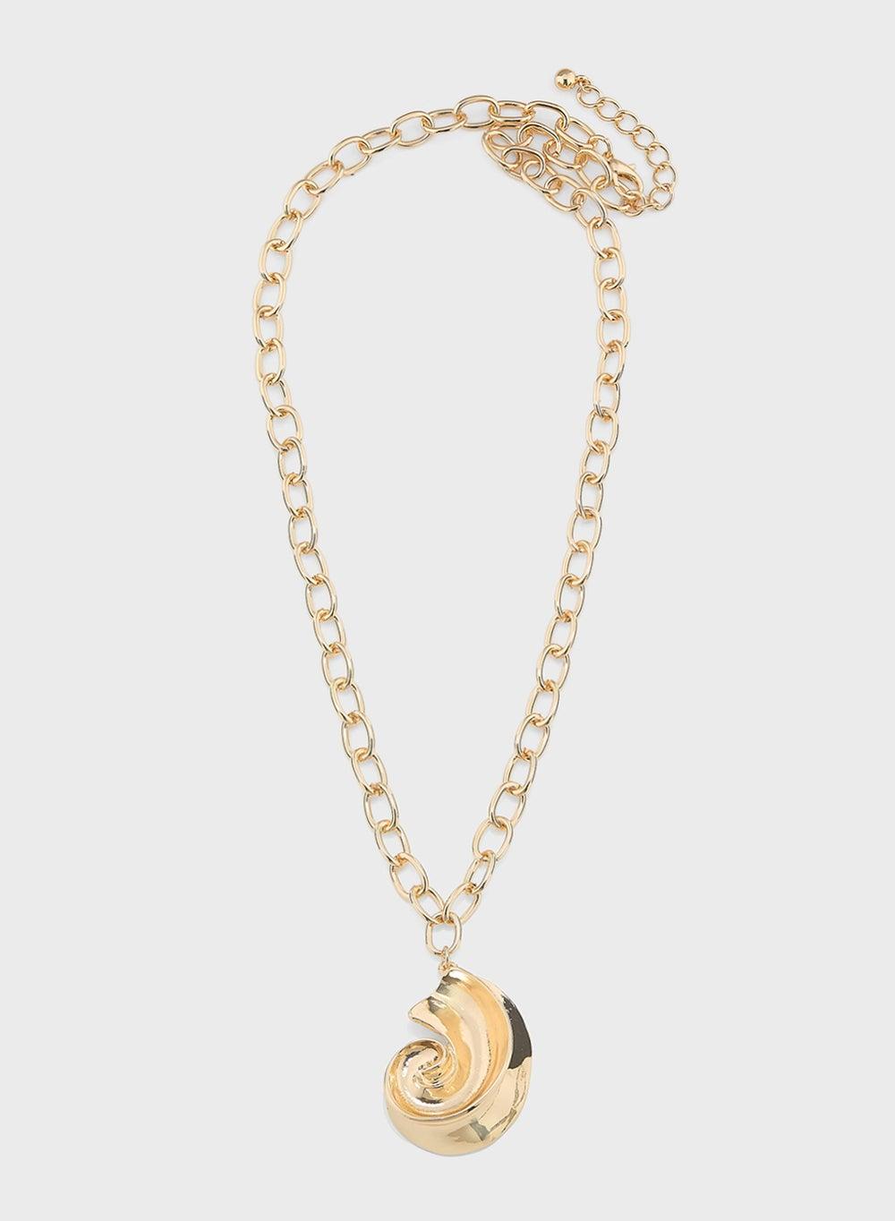 Ginger Shell Pendant Necklace - Elegance for Every Woman - Image 1