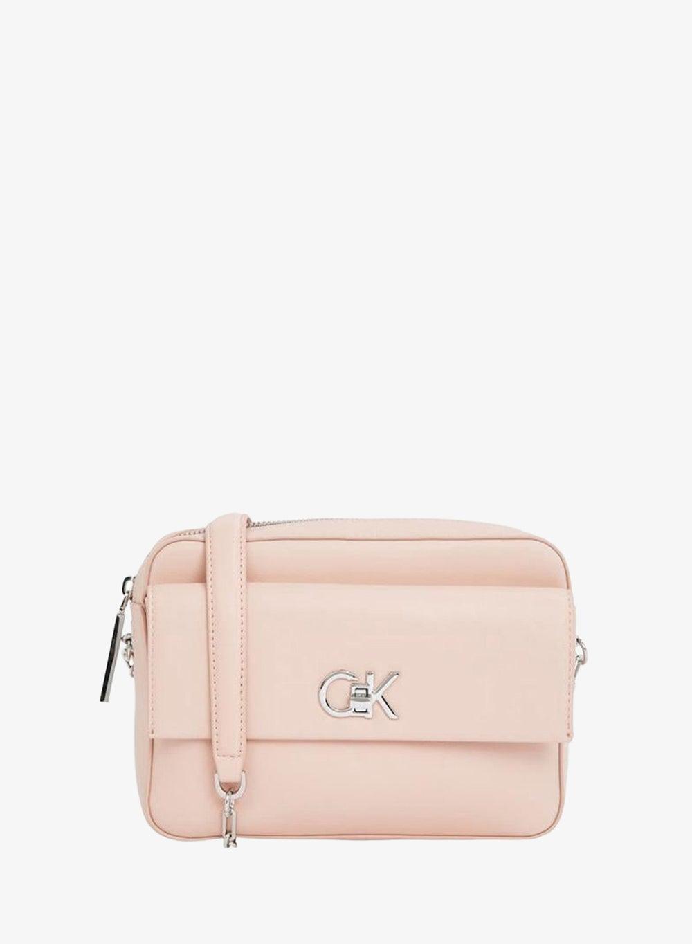 CALVIN KLEIN Women's Chic Pocket Camera Bag - Image 1