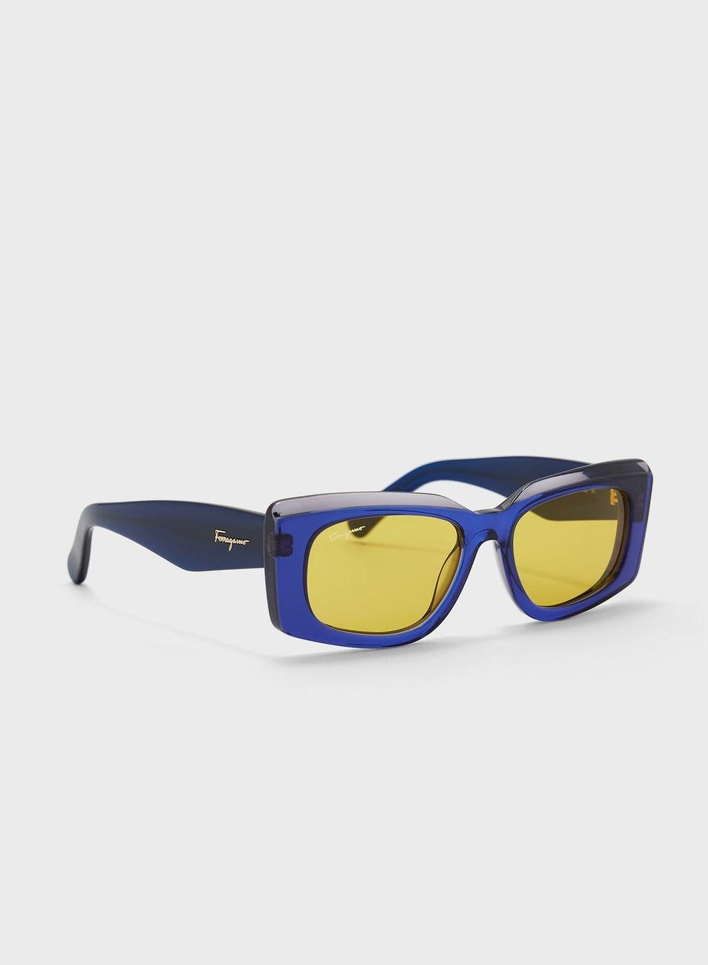 FERRAGAMO Chic Rectangle Sunglasses for Women - Image 1