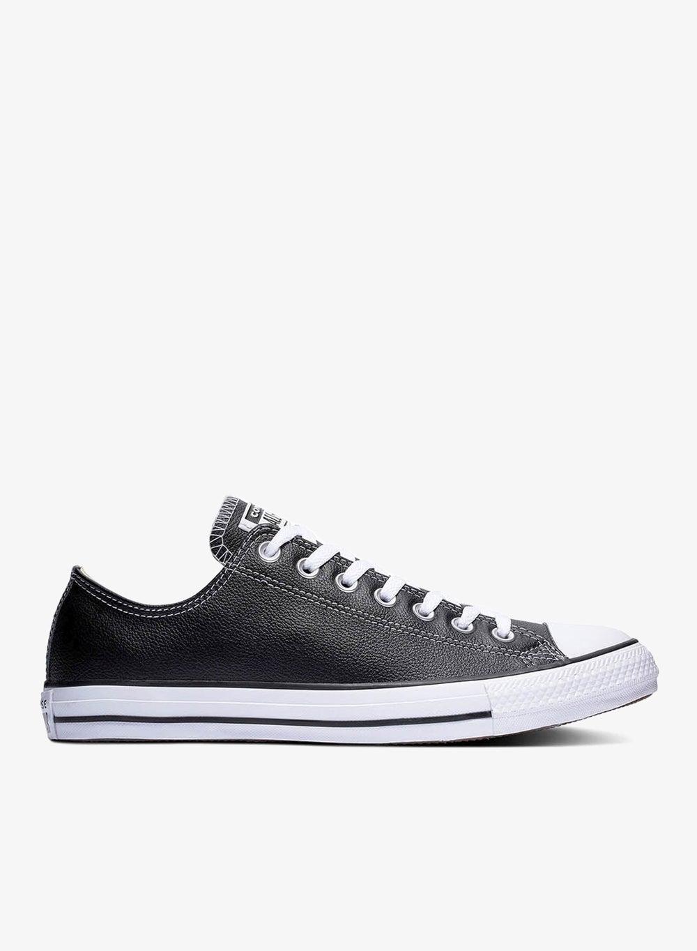 Chuck Taylor All Star 132174C 001: Iconic Low-Top Sneakers - Image 1